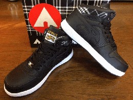 /AIR WALK �G�A�E�H�[�N�@�Z�C�t�e�B�V���[�Y�@�u���b�N